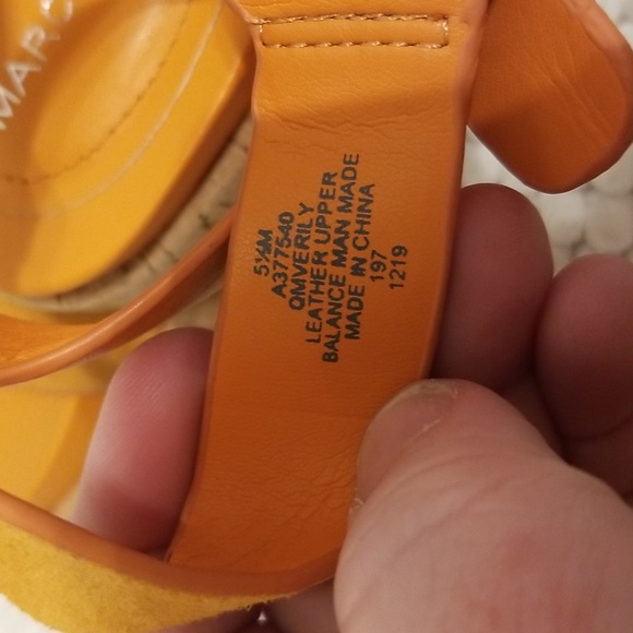 Marc Fisher Women’s Orange Ankle Strap Cork Wedge Sandals - Picture 4 of 7